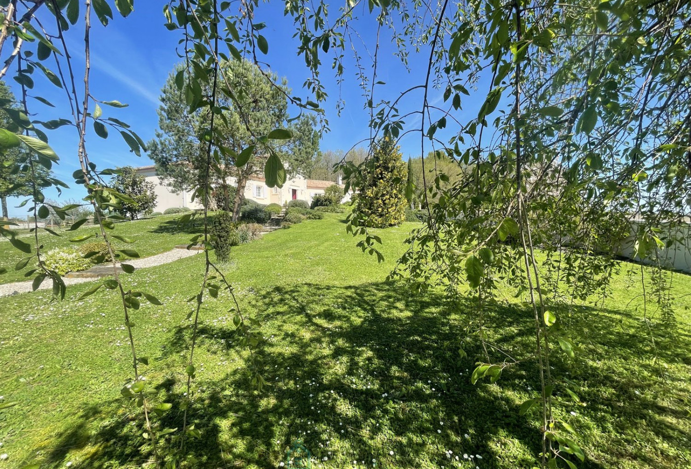 vente Villa Barbezieux Saint Hilaire - Photo 5