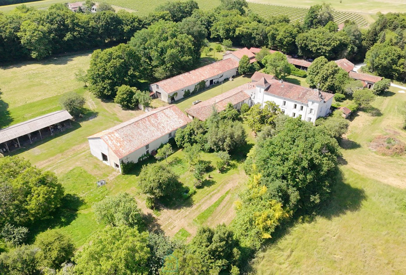 vente Domaine Barbezieux Saint Hilaire - Photo 1