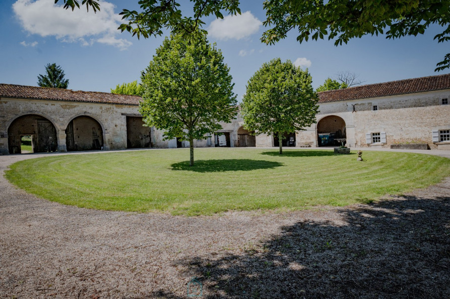 vente Maison de maître Segonzac - Photo 8