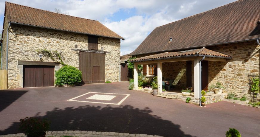 vente Corps de ferme Saint Jory De Chalais