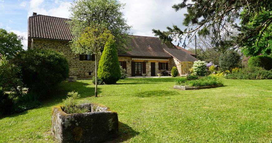 vente Corps de ferme Saint Jory De Chalais