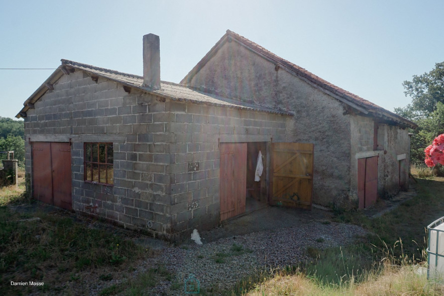 vente Maison et dépendances Saint Saud Lacoussiere - Photo 3