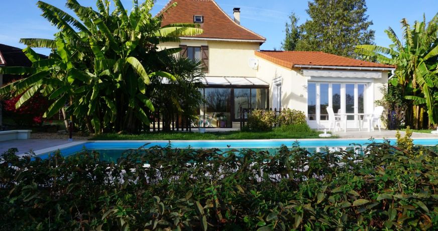 vente Maison de campagne Saint Jory De Chalais