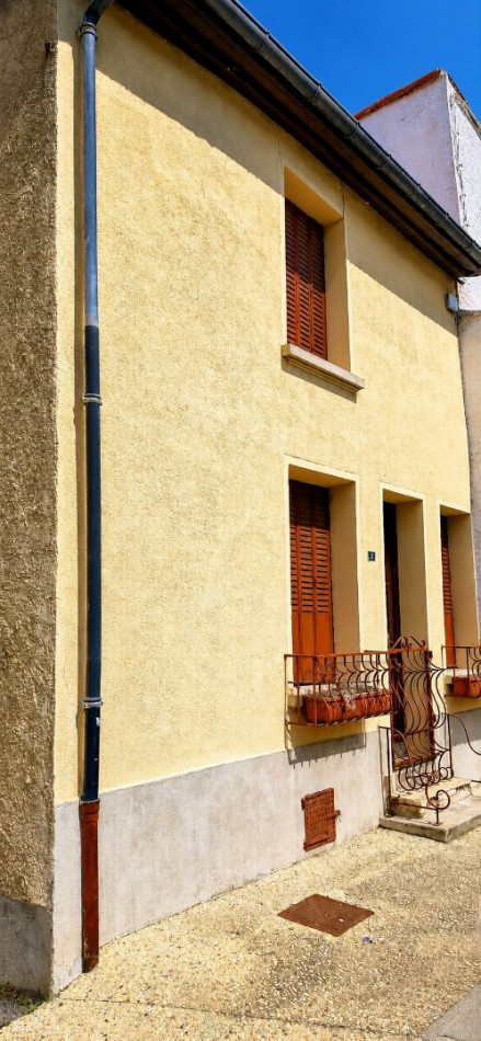 vente Maison de village Mirefleurs - Photo 3