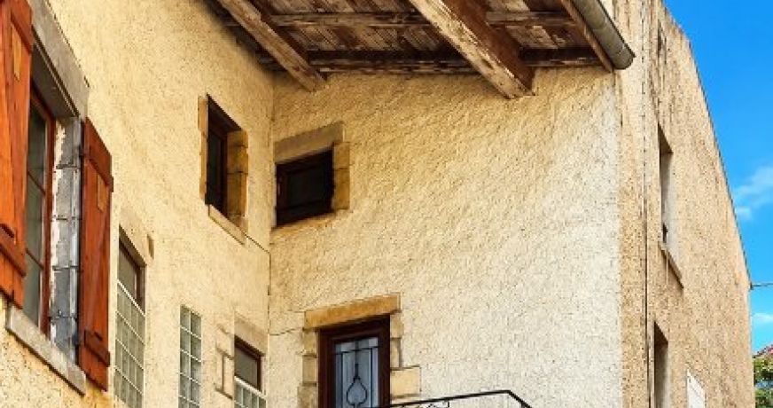 vente Maison de village Mirefleurs