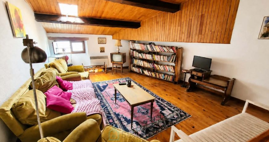 vente Ensemble immobilier Les Martres De Veyre
