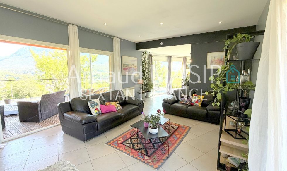 vente Quillan