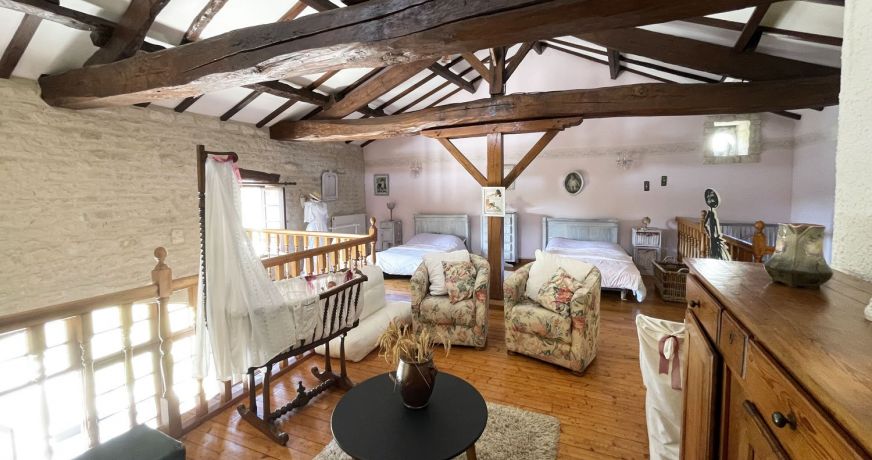vente Maison de village Echallat