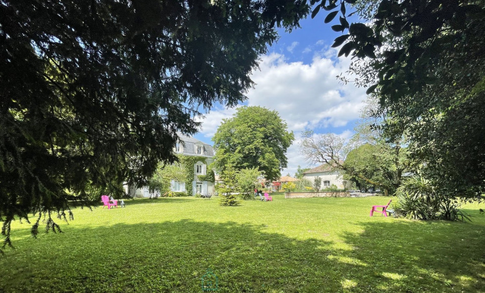 vente Château Cherves Richemont - Photo 1