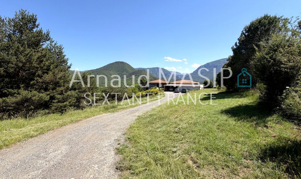 vente Quillan