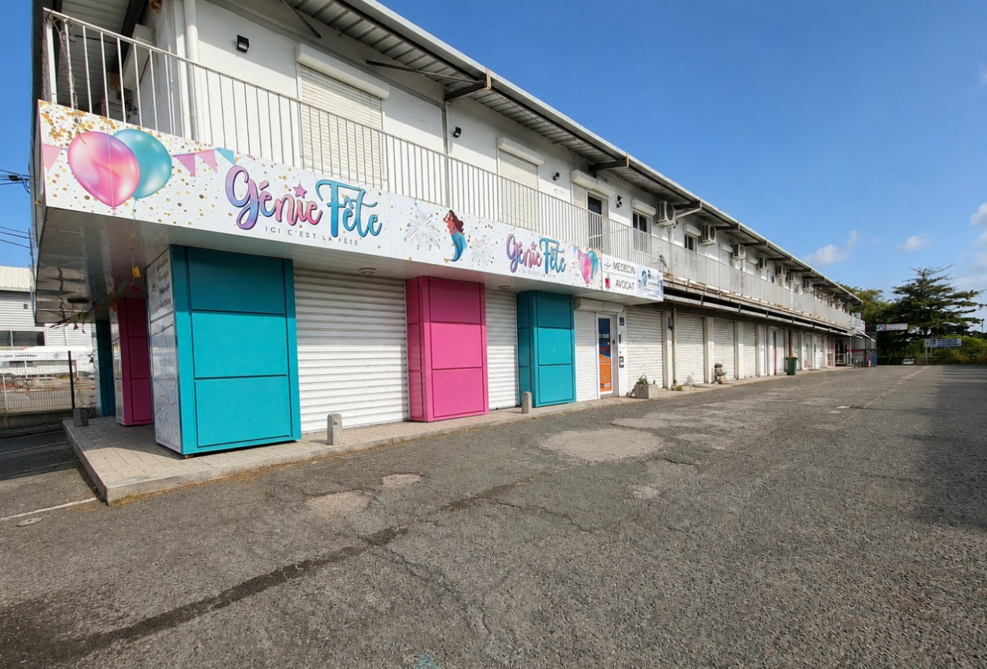 vente Bureau Baillif - Photo 2