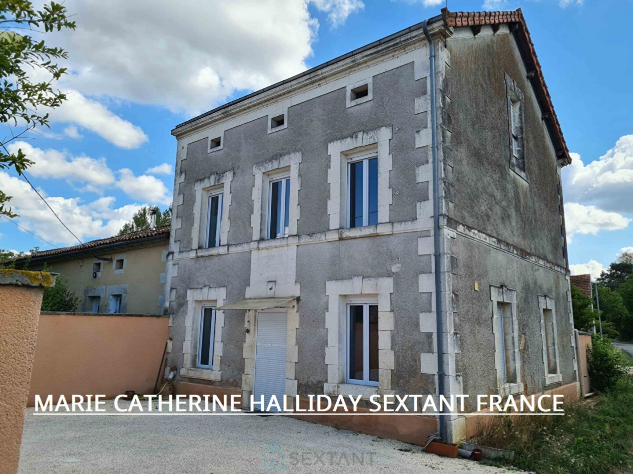 vente Maison de caractère Douzillac - Photo 1