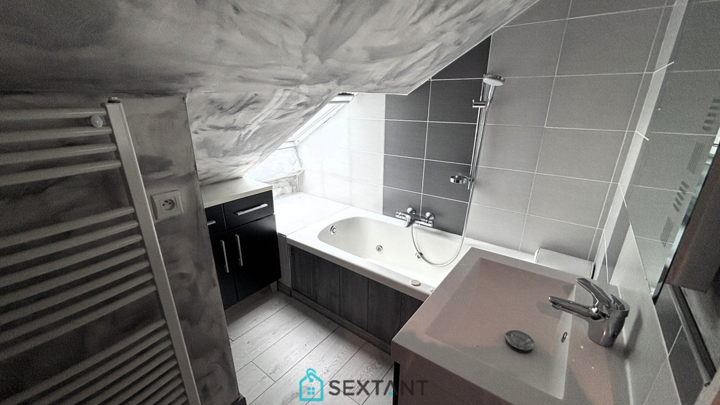 vente Maison individuelle Combon - Photo 11