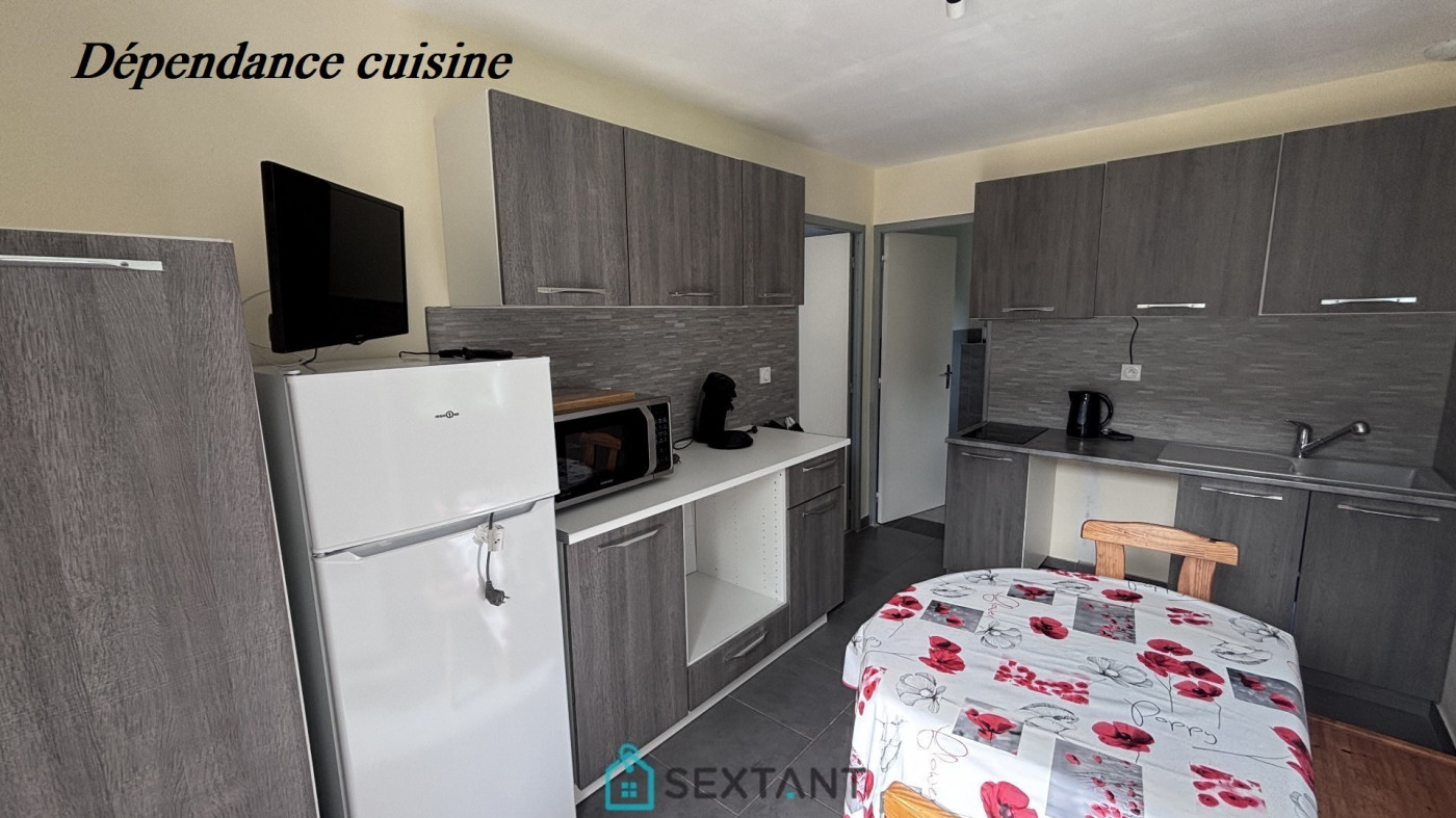 vente Maison individuelle Combon - Photo 14