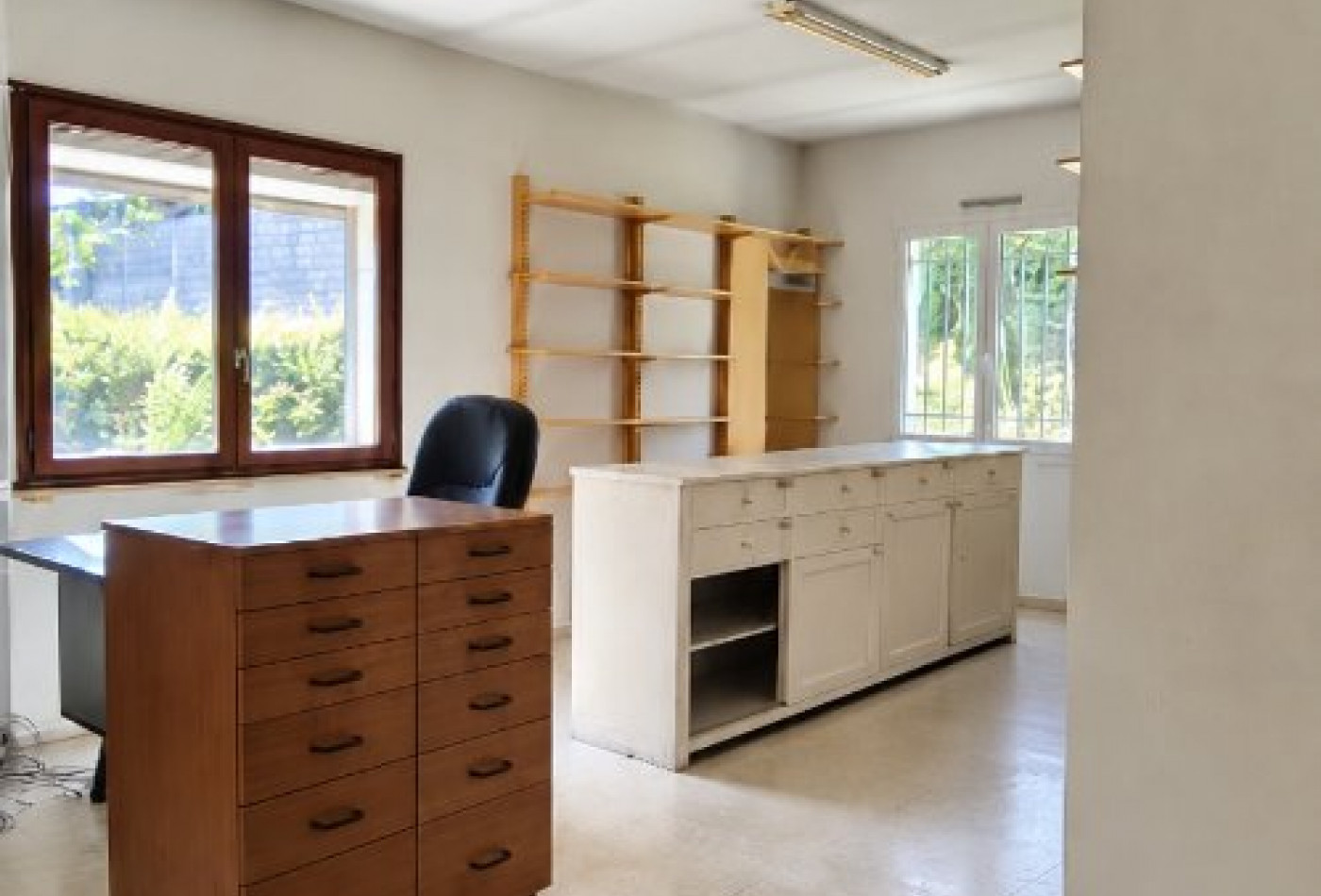 vente Local commercial Cournon D'auvergne - Photo 9