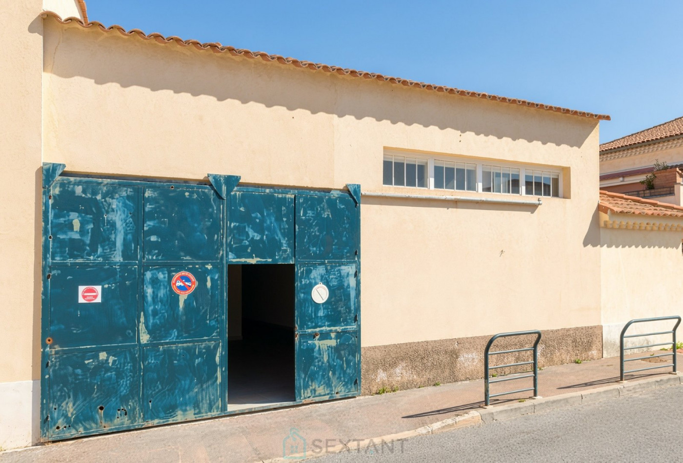 vente Atelier Saint Chamas - Photo 1