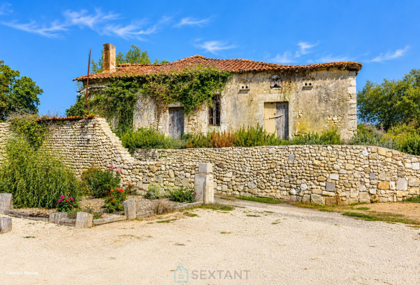 vente Corps de ferme Nonac - Photo 4