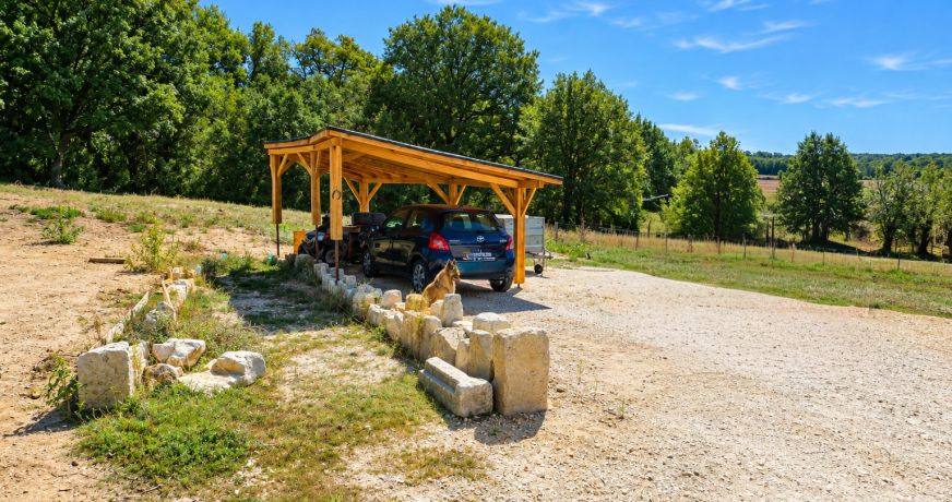 vente Corps de ferme Nonac