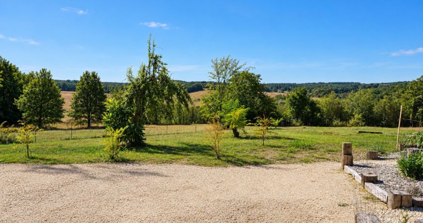 vente Corps de ferme Nonac
