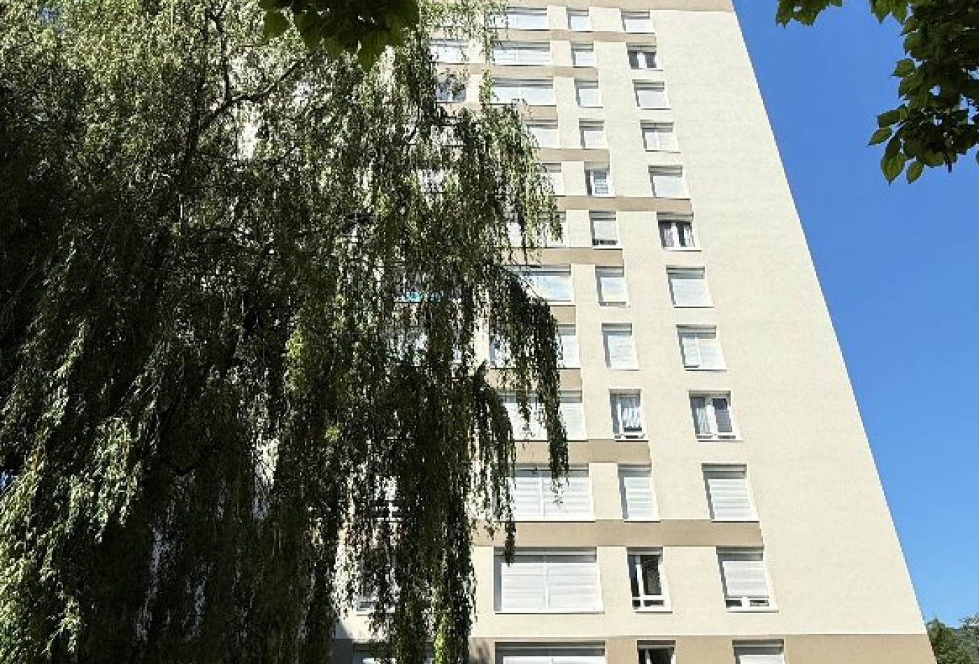 vente Appartement en résidence Deville Les Rouen - Photo 1