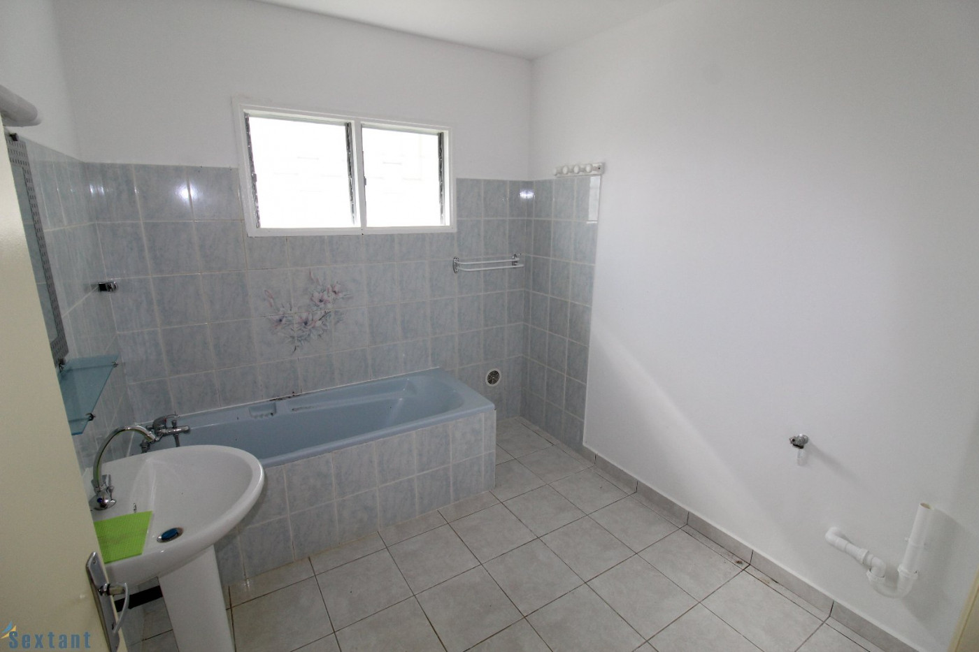 vente Maison individuelle Sainte Suzanne - Photo 8