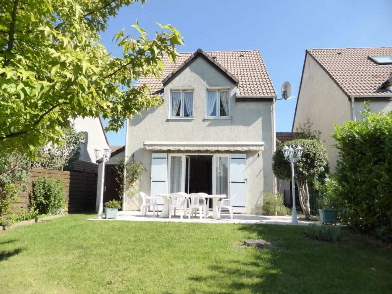 vente Maison individuelle La Queue En Brie - Photo 1