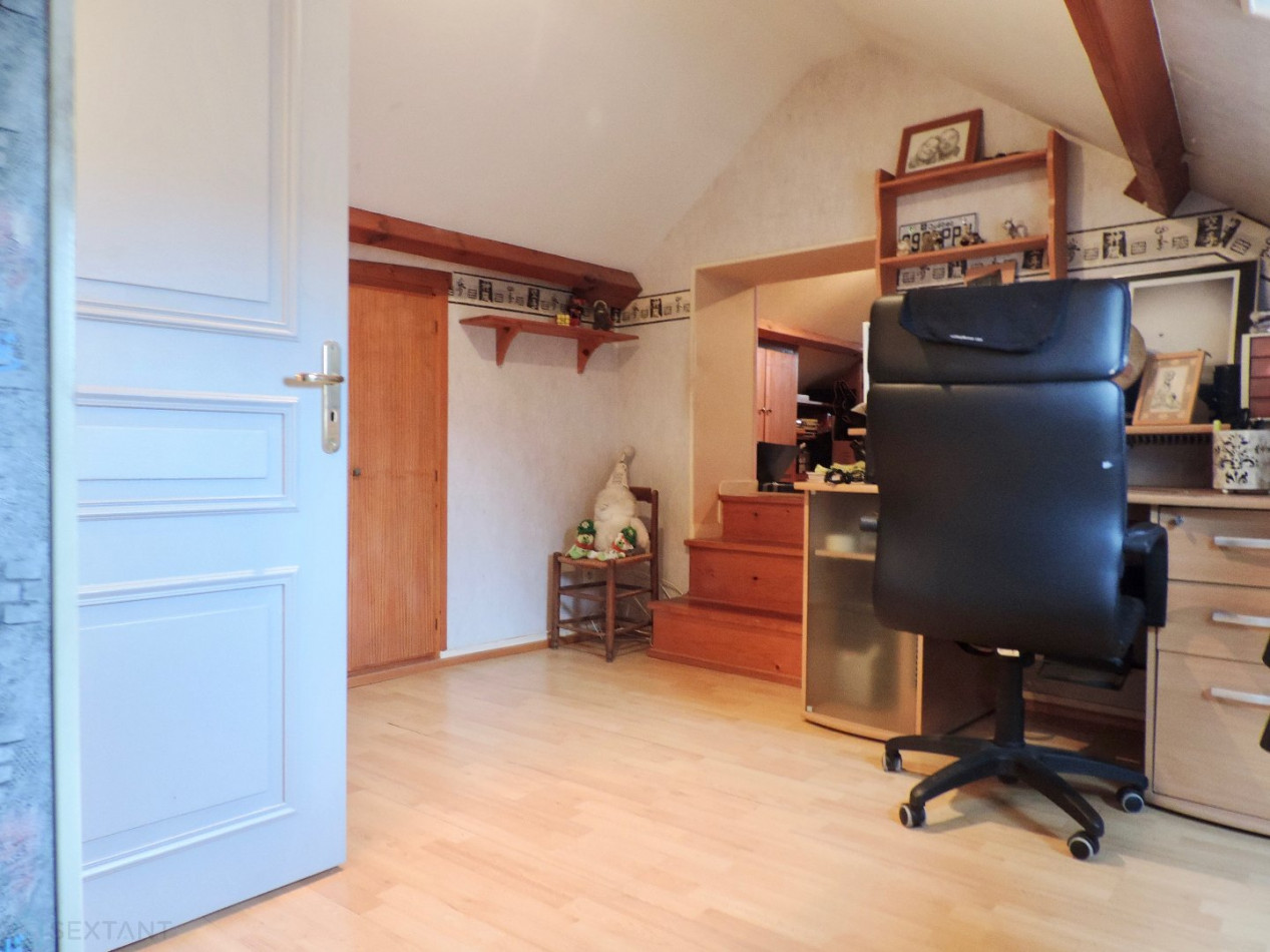 Vente maison Fontenay saint pere, 115m² 260m² 5 pièces 235 000€ Vente maison Fontenay saint pere, 115m² 260m² 5 pièces 235 000€