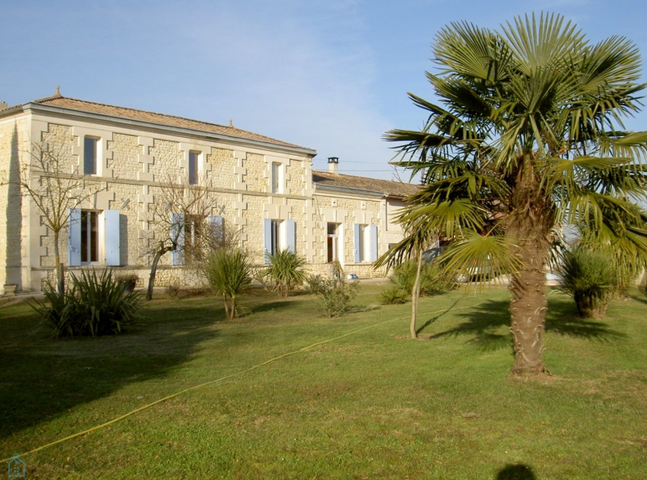 vente Corps de ferme Courpignac - Photo 1