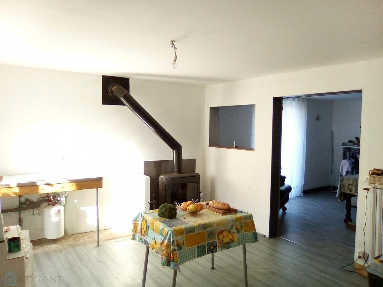 vente Maison de village Rochechouart - Photo 3