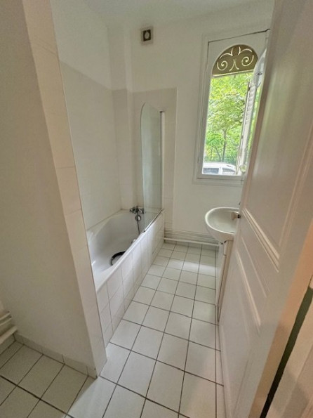 location Appartement Paris 17eme Arrondissement - Photo 8