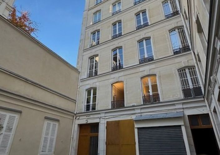 à vendre Appartement à rénover Paris 9eme Arrondissement