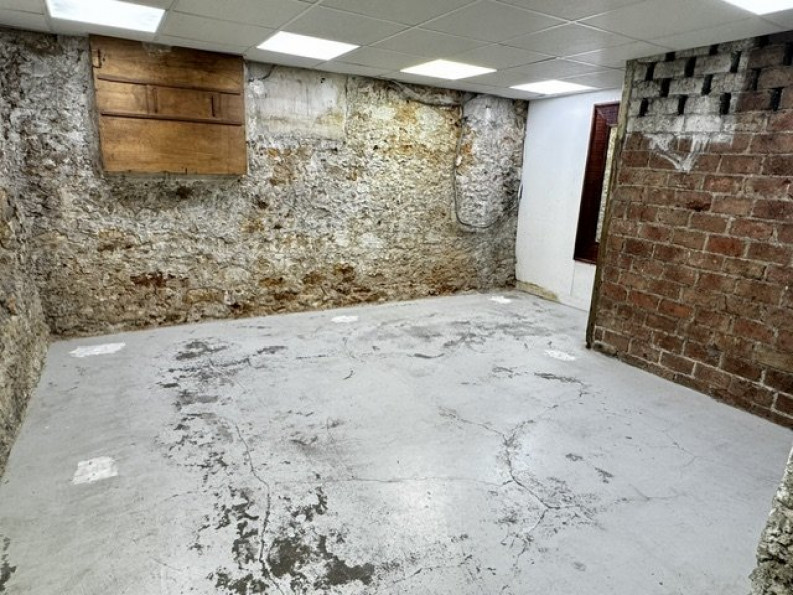 location Local commercial Paris 15eme Arrondissement - Photo 10