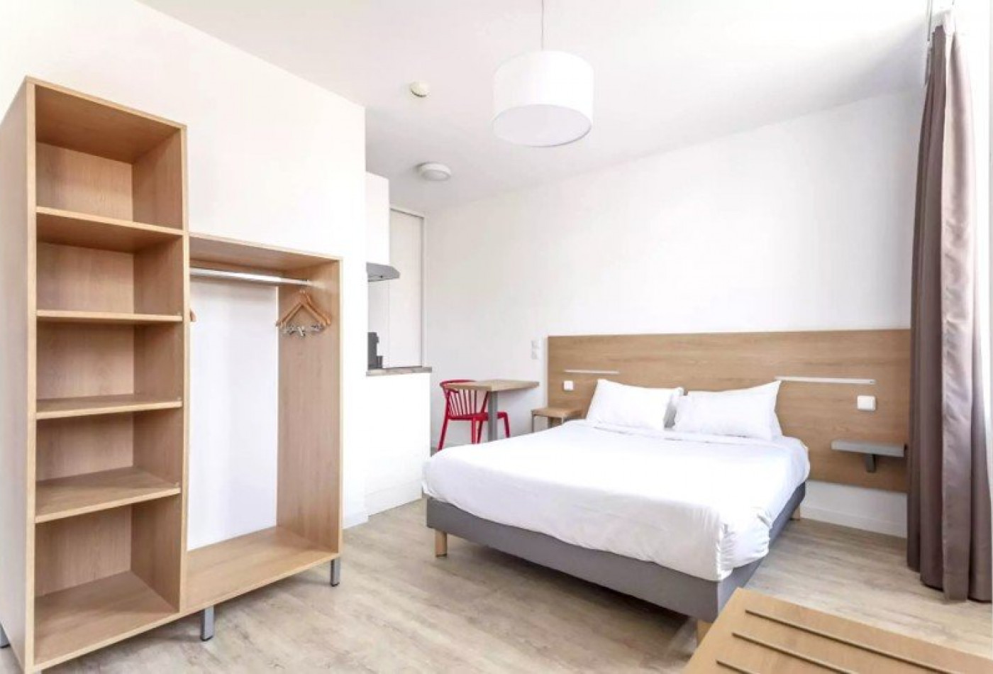 vente Résidence affaires Grenoble - Photo 2