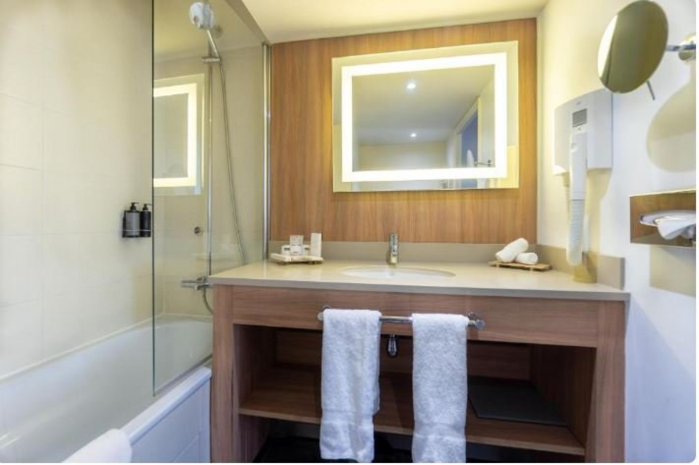 vente Résidence affaires Roissy En France - Photo 4