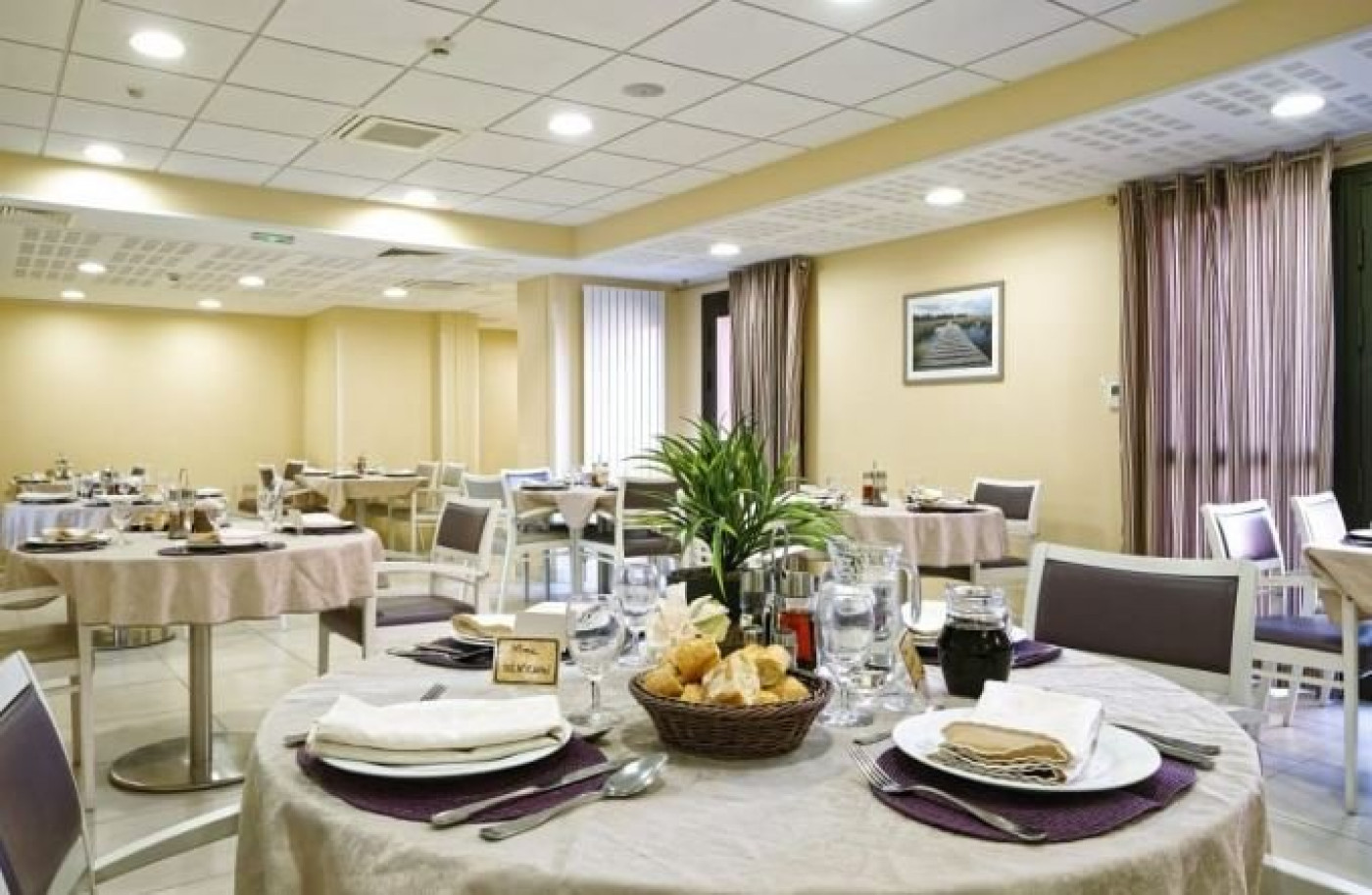 vente Résidence ehpad Saint Denis De L'hotel - Photo 3