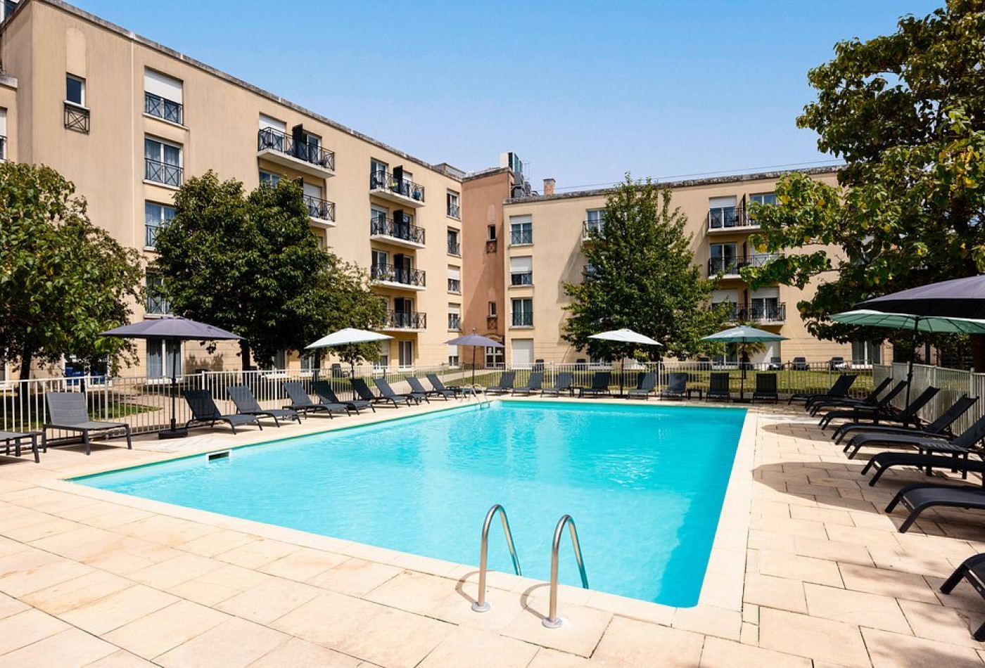 vente Résidence affaires Montevrain - Photo 1