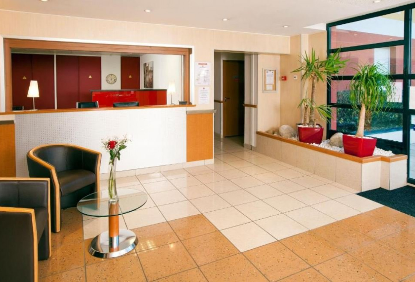 vente Résidence affaires Saint Genis Pouilly - Photo 6