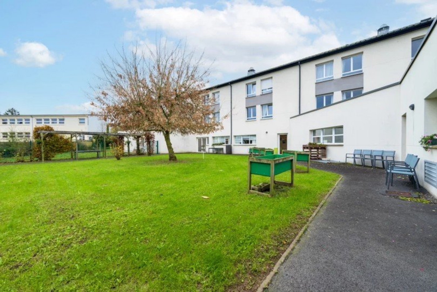 vente Résidence ehpad Ferriere La Grande - Photo 8