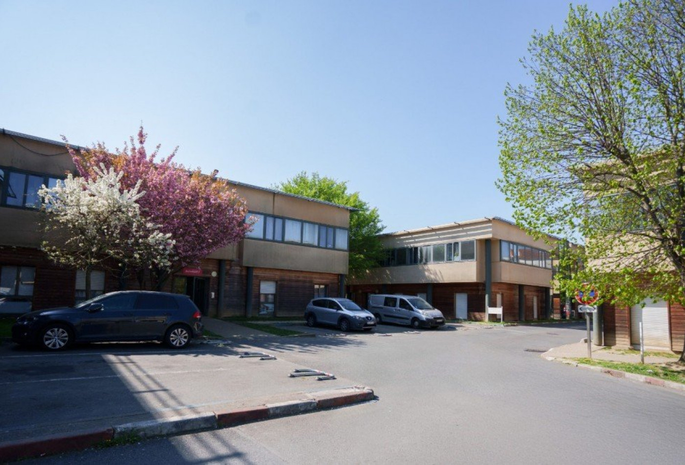 vente Résidence affaires Le Blanc Mesnil - Photo 8