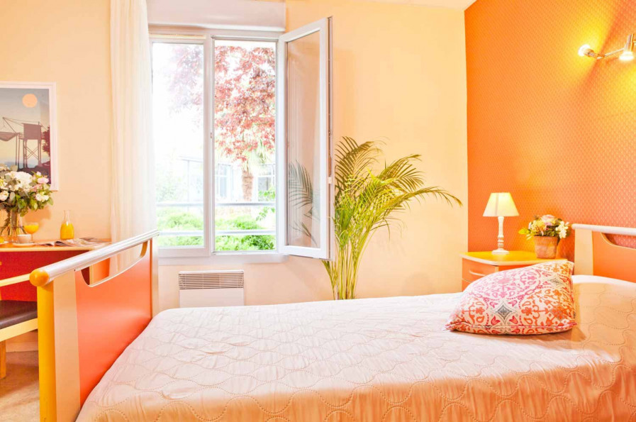 vente Résidence ehpad Saint Jean D'angle - Photo 2