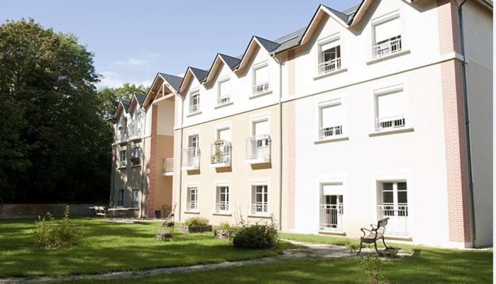 vente Résidence ehpad Pussay - Photo 10