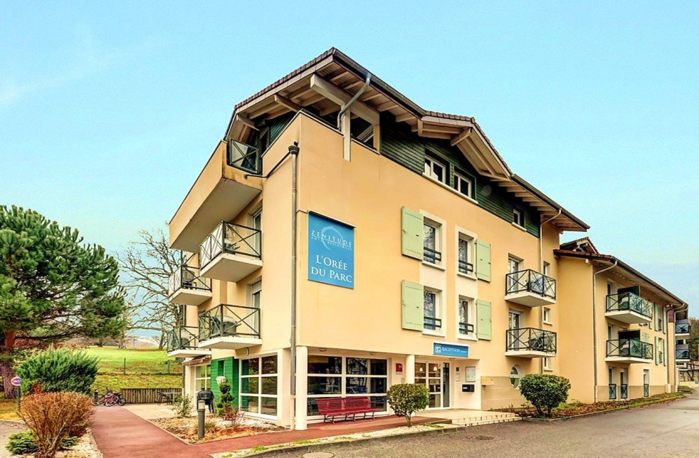 vente Résidence tourisme Divonne Les Bains - Photo 1