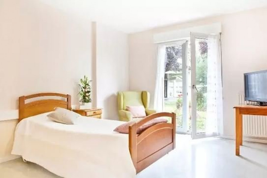 vente Résidence ehpad Bordes - Photo 3