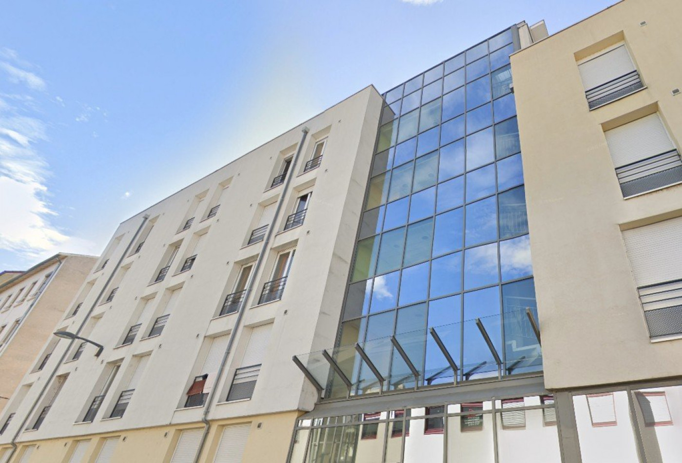 vente Résidence etudiante Villeurbanne - Photo 1