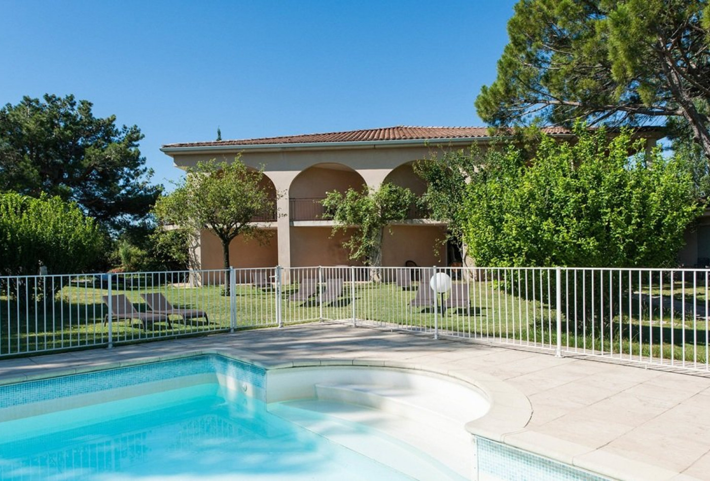 vente Résidence tourisme Avignon - Photo 1