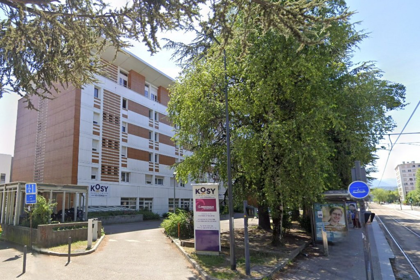 vente Résidence affaires Grenoble - Photo 1