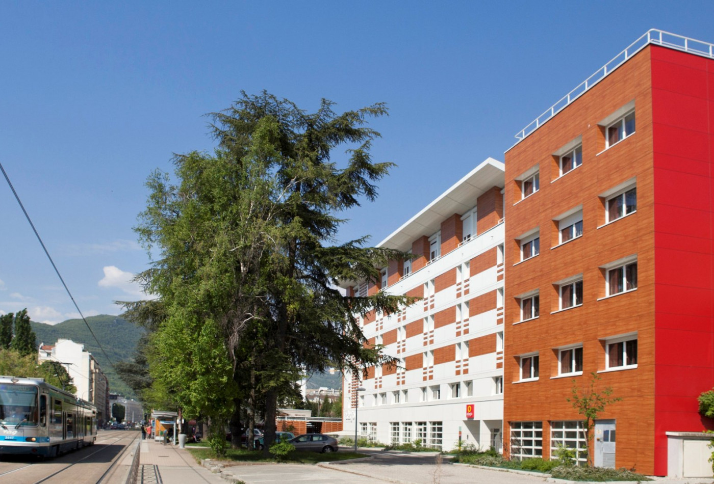 vente Résidence affaires Grenoble - Photo 1