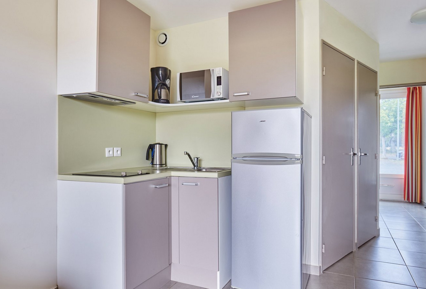 vente Résidence tourisme Salleles D'aude - Photo 4