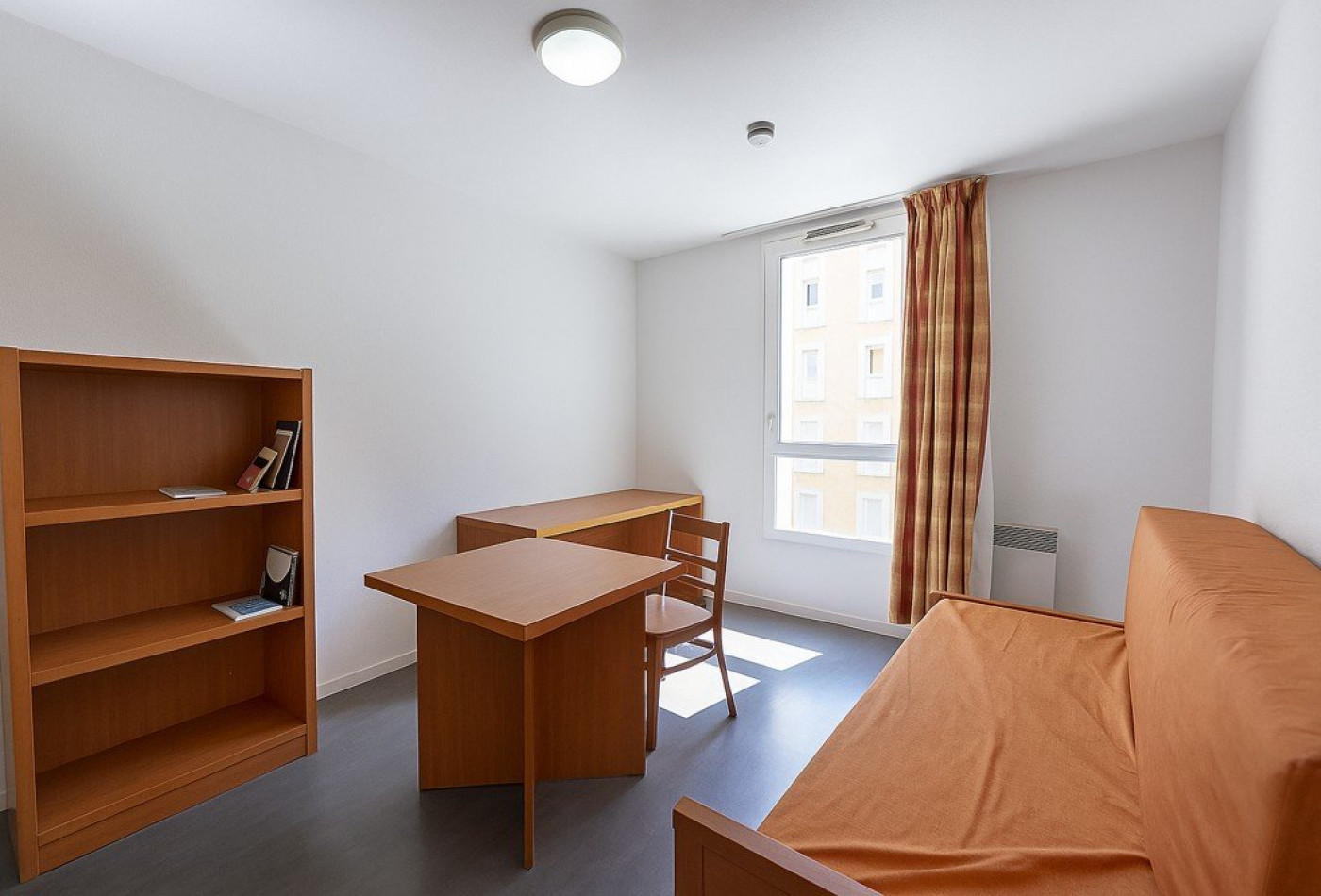 vente Résidence etudiante Ivry Sur Seine - Photo 2