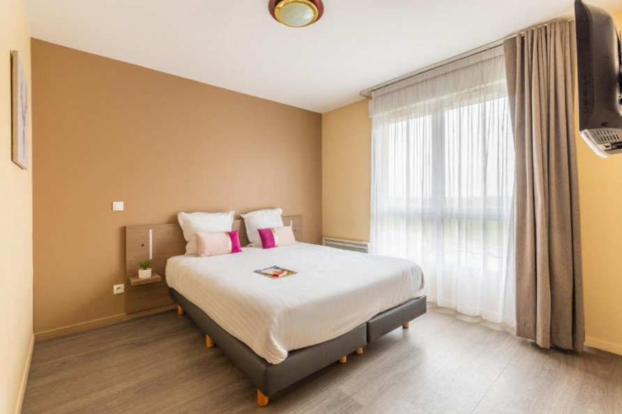 vente Résidence affaires Magny Les Hameaux - Photo 3